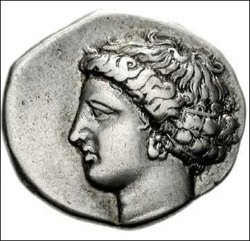 Mes attributs sont 'la gerbe et la faucille' mon nom romain est Crs. Je suis la Desse. .