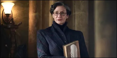 Femme brillante dans la saga "Harry Potter", dont le pr&eacute;nom est issu de l'&eacute;tymologie signifiant "esprit''.Mais de qui descend-elle d'apr&egrave;s son nom de famille McGonagall ?