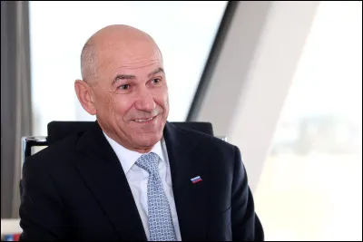 Qui est cette personnalit&eacute; politique ?