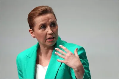 Qui est cette personnalit&eacute; politique ?