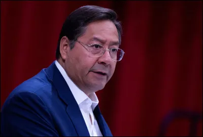 Qui est cette personnalit&eacute; politique ?
