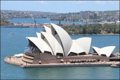 &Agrave; quel pays appartient ce monument ?