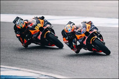 Le constructeur KTM a remport&eacute; une victoire MotoGP avant d'obtenir une pole position.