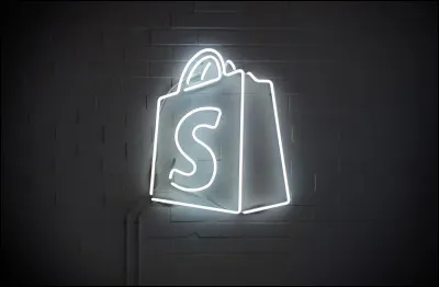 Quel type de produits peut-on vendre avec Shopify ?