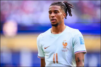 Quel joueur de Crystal Palace formait un duo cr&eacute;atif avec Olise ?