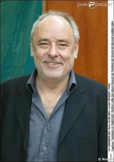 Son frre n'est pas parachutiste mais pourrait habiter une maison bleue, c'est ...