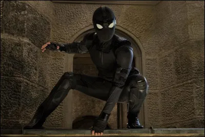 Comment se fait surnommer Spider-Man en Europe ?