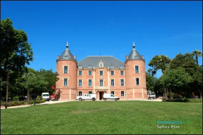 Solli&egrave;s Pont : o&ugrave; se situe ce village sachant qu'il est &agrave; 11 km de Toulon et non loin du Castellet ?