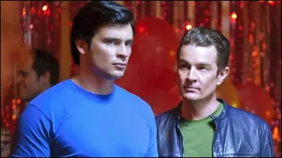 Quel super-vilain l'acteur James Marsters joue-t-il dans la s&eacute;rie "Smallville" ?