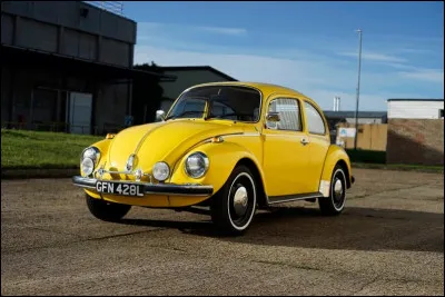 Quelle est la particularit&eacute; la plus notoire du mod&egrave;le 1303 de Coccinelle ?