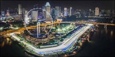 Le Grand Prix de Singapour est le seul Grand Prix nocturne du calendrier actuel.