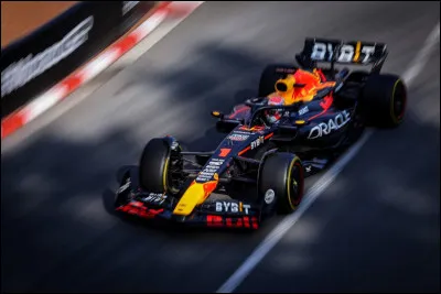 Depuis 2022, Max Verstappen a remport&eacute; un Grand Prix sous la pluie.