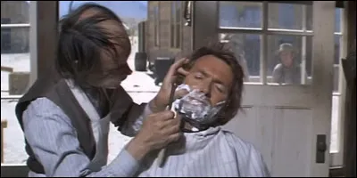 Quelle est la principale sp&eacute;cialit&eacute; d'un barber shop ?