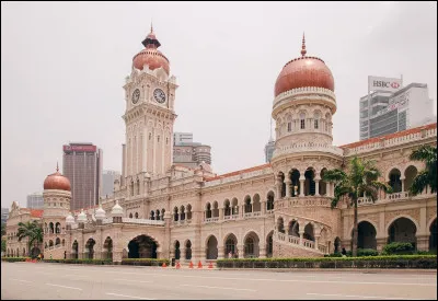 Quel pays a pour capitale Kuala Lumpur ?