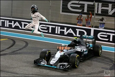 Nico Rosberg a remport&eacute; davantage de Grands Prix que Jenson Button.