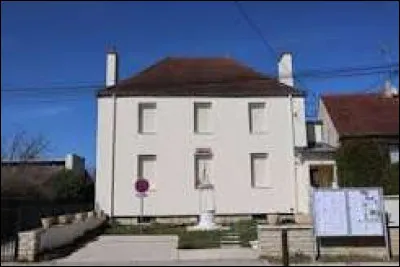 Notre balade d&eacute;marre &agrave; Chambeire. Village C&ocirc;te-d'Orien, il se situe en r&eacute;gion ...