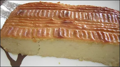 Quelle p&acirc;tisserie r&eacute;unionnaise est principalement pr&eacute;par&eacute;e avec de la patate douce ?