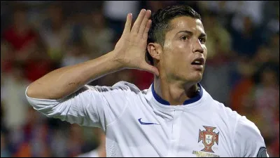 Combien de buts Ronaldo vise-t-il ?