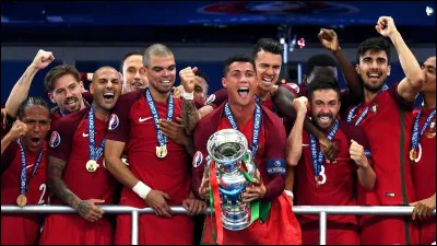 En quelle ann&eacute;e le Portugal a-t-il gagn&eacute; l'Euro ?
