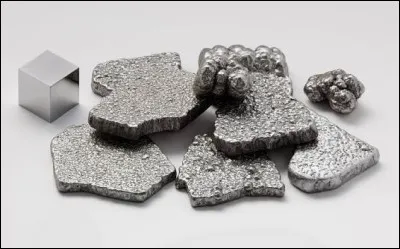 Le fer est plus l&eacute;ger que l'aluminium.