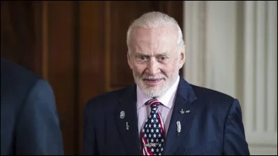 Quel exploit Buzz Aldrin a-t-il r&eacute;alis&eacute; ?