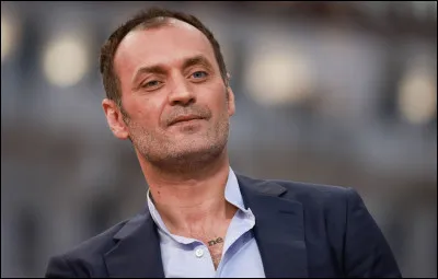 Quelle &eacute;mission litt&eacute;raire ''Augustin Trapenard'' pr&eacute;sente-t-il ?