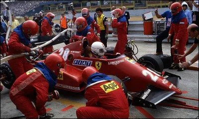 Ren&eacute; Arnoux a remport&eacute; deux Grands Prix avec Ferrari.