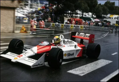 Ayrton Senna a remport&eacute; son premier Grand Prix de F1 &agrave; Monaco.