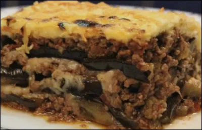 Quelle est la sp&eacute;cialit&eacute; culinaire de la ville d'Ath&egrave;nes ?