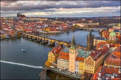 Prague est la capitale de la...