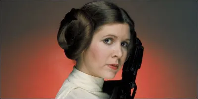''Princesse Leia'' est un personnage fictif de quelle saga cin&eacute;matographique de George Lucas ?
