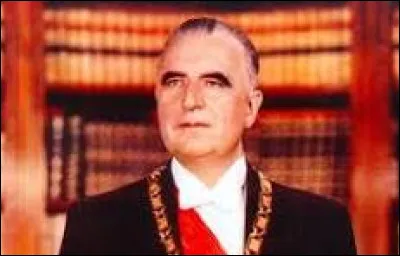 Durant quelles ann&eacute;es Georges Pompidou a-t-il &eacute;t&eacute; pr&eacute;sident de la R&eacute;publique ?