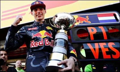 Max Verstappen a d&eacute;croch&eacute; son premier podium en F1 lors du m&ecirc;me Grand Prix que sa premi&egrave;re victoire.