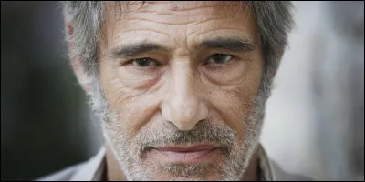 Qui est cet acteur qui joue le r&ocirc;le d'Alex dans le film ''Secret D&eacute;fense'' de 2008 ?