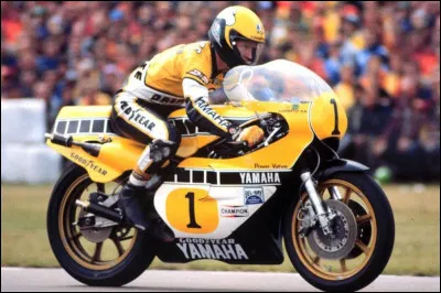 Kenny Roberts a remport&eacute; ses trois titres 500 cm&sup3; avec Yamaha.