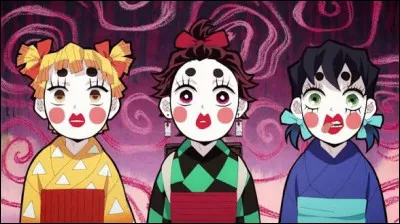 Sous quel nom de code Inosuke s'infiltre-t-il comme "fille" geisha dans l'Arc du Quartier des Plaisirs ?