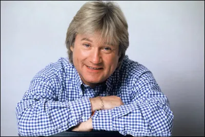 Qui est ce chanteur, interp&egrave;tre du titre ''Grand&rsquo;p&egrave;re'' ?