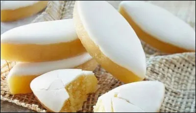 Quel dessert proven&ccedil;al en forme de losange est fait d'amandes et de melon confit ?