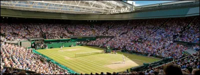 Le tournoi de tennis de Wimbledon se d&eacute;roule g&eacute;n&eacute;ralement au mois de septembre. Vrai ou faux ?