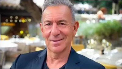 Dans les ann&eacute;es 80, ses chansons romantiques comme "Les valses de Vienne" connaissent un grand succ&egrave;s.Qui est cet interpr&egrave;te ?