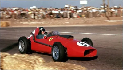 Alfa Romeo a remport&eacute; le championnat du monde des constructeurs en 1958.