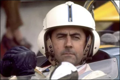 Jack Brabham est le seul pilote &agrave; avoir remport&eacute; un championnat du monde avec une voiture portant son propre nom.