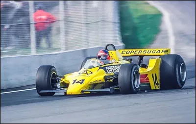 Emerson Fittipaldi a remport&eacute; son premier titre mondial avant l'&acirc;ge de 25 ans.