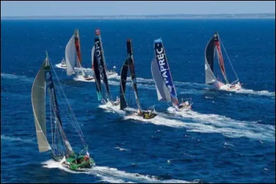De quelle ville part la course en solitaire autour du monde nomm&eacute;e le Vend&eacute;e Globe ?
