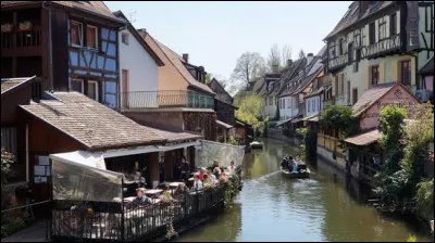 La Petite Venise est un quartier d'une tr&egrave;s belle ville d'Alsace.Laquelle ?