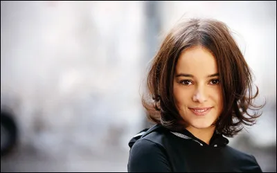 Qui est cette chanteuse, interpr&egrave;te du titre ''Am&eacute;lie m&rsquo;a dit'' ?