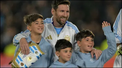Choisis un joueur de foot.