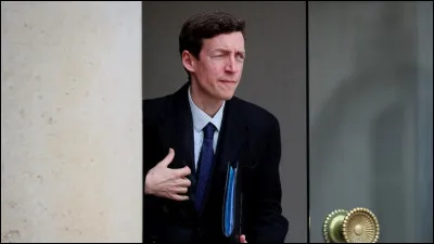 Je vous propose de passer &agrave; des questions qui touchent plus directement l'&eacute;cole !Qui est notre actuel ministre de l'&Eacute;ducation nationale ? (1er septembre 2026)