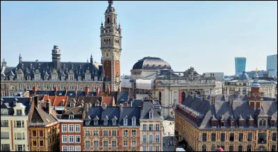 Quelle ville est surnomm&eacute;e la &laquo; Capitale des Flandres &raquo; ?