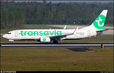 Cet avion est...